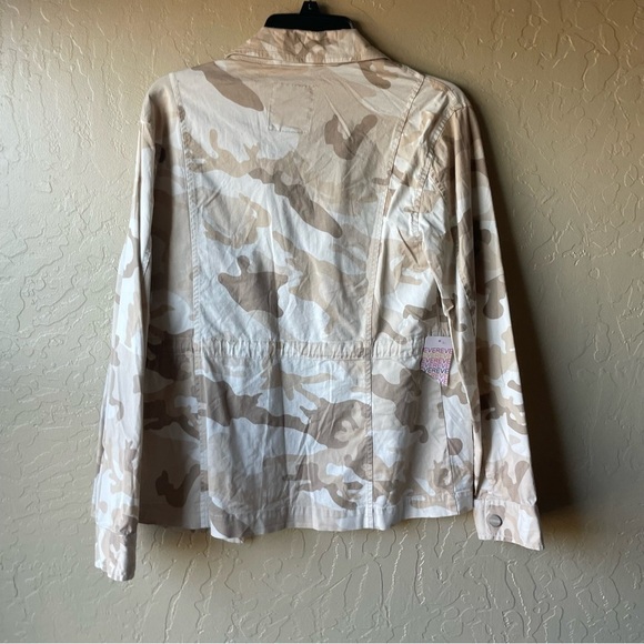 Sanctuary Pink Camo Salute Jacket - Picture 3 of 13